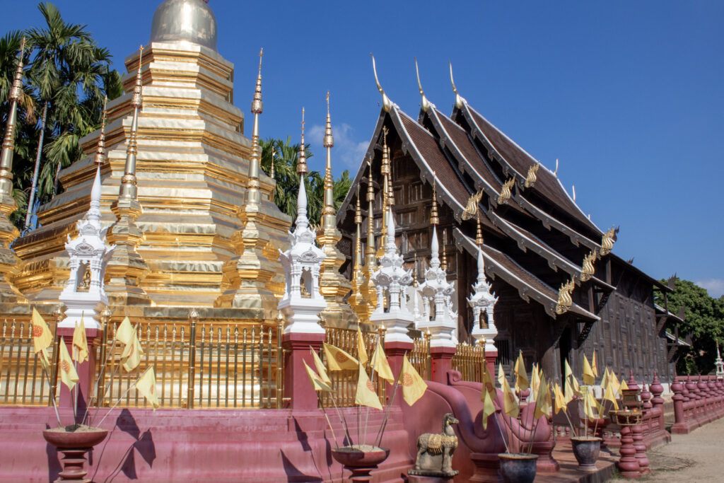 Wat Chedi Luang Chiang Mai Thailand