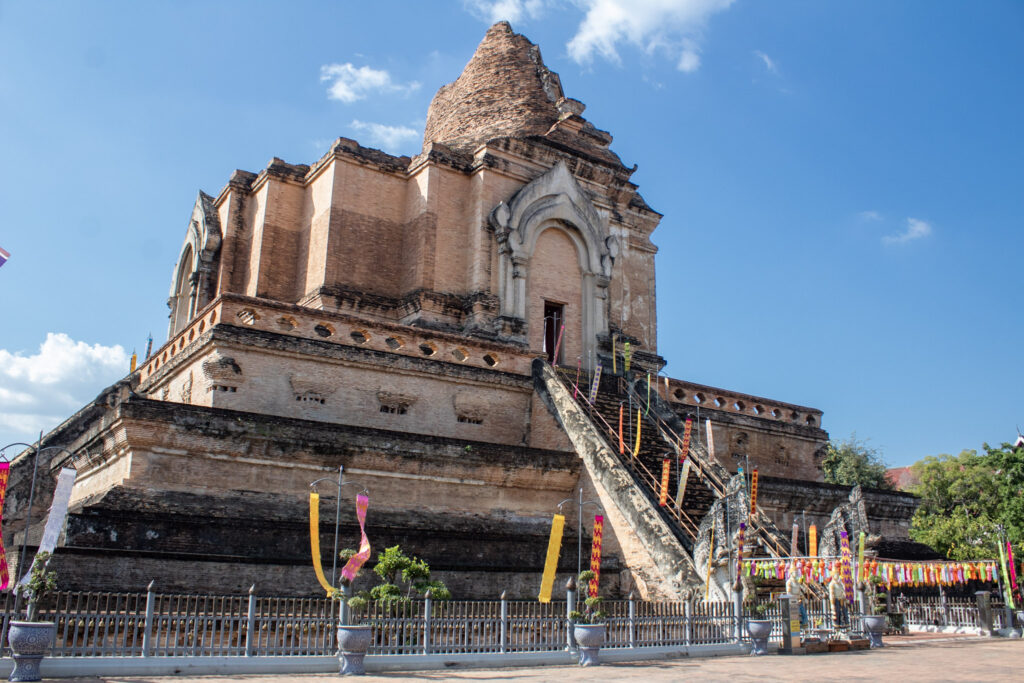 Best Areas Wat Chedi Luang Chiang Mai Thailand