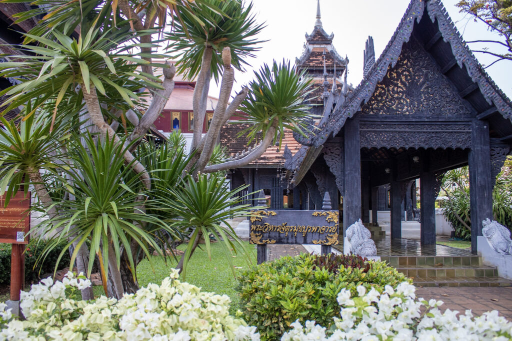 Wat Chedi Luang Chiang Mai Thailand