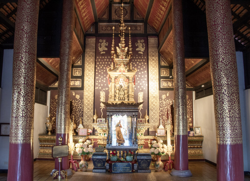 Wat Chedi Luang Chiang Mai Thailand