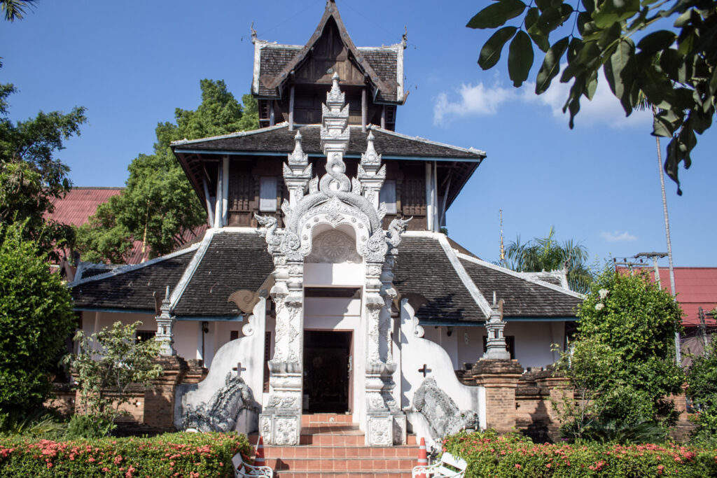 Wat Chedi Luang Chiang Mai Thailand