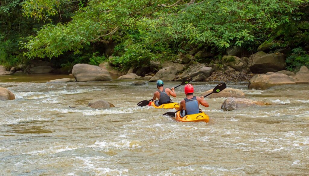 Outdoor Activities Rafting Mae Taeng River