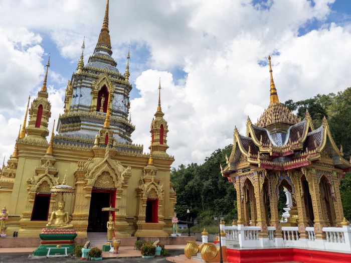 Wat Numtok Maeklang Chom Thong Thailand