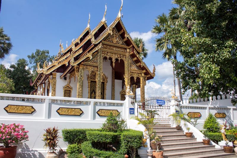 Wat Phradhatu Sri Chomthong Thailand