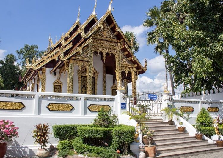 Wat Phra That Si Chom Thong Worawihan