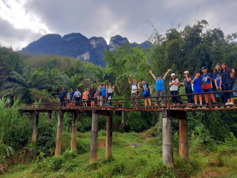 Khao Sok Camp