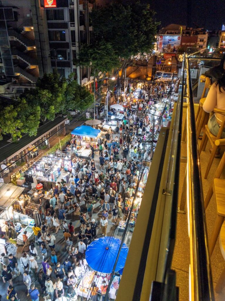 Sunday Walking Street Chiang Mai