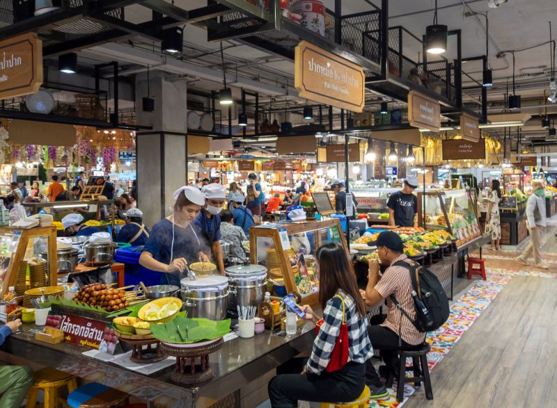 Central Airport Mall Food Court Chiang Mai 6