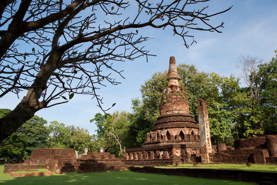 Khamphaeng Historical Park 