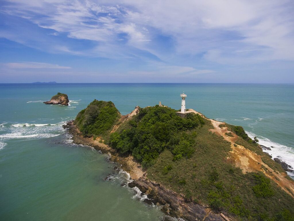 koh-lanta-national-park lighthouse