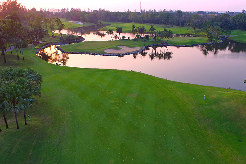 Alpine Golf Club Bangkok 3