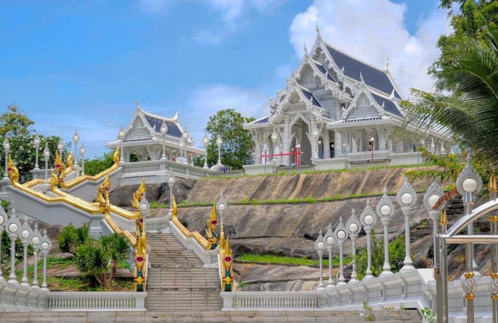 Wat Kaew Korawaram Krabi