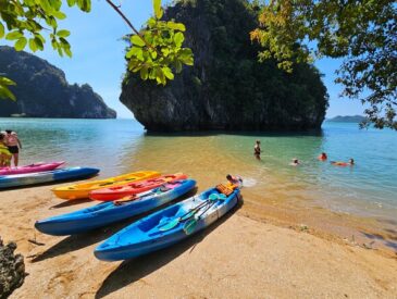 Kayaking-ko-Lanta-Thailand
