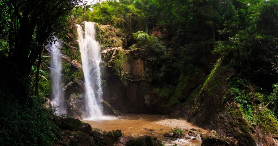 Mok Fa Waterfall Doi Suthep