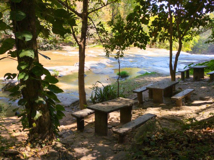 Mae Ya Waterfall Doi Inthanon