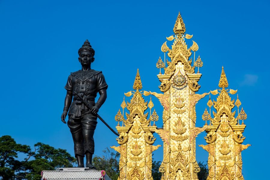 King Mengrai Monument 