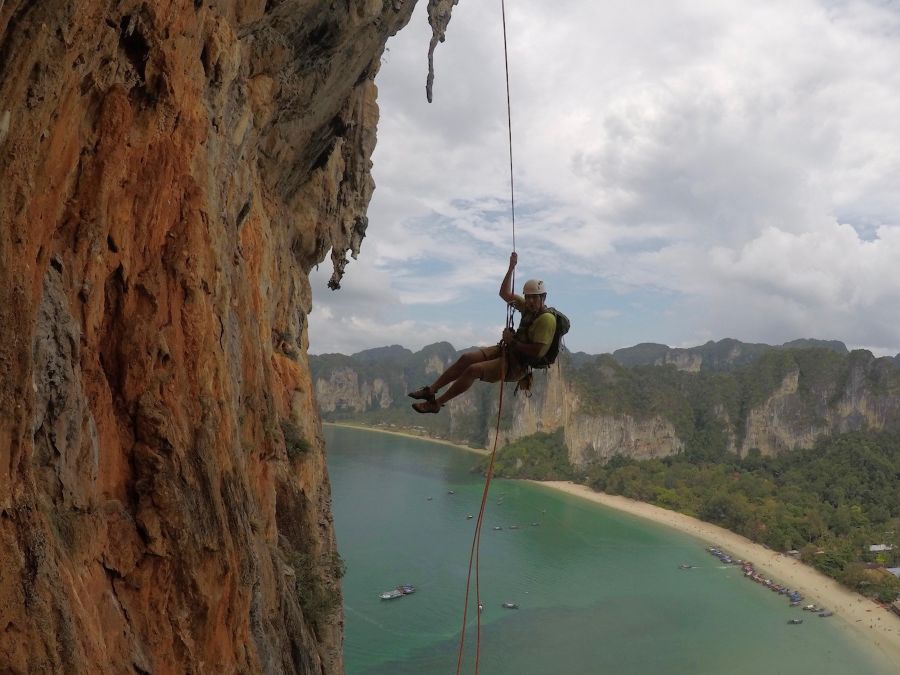 Rock-climbing-krabi