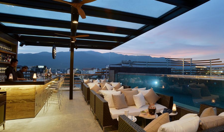 akyra-chiang-mai-dining-rise-bar