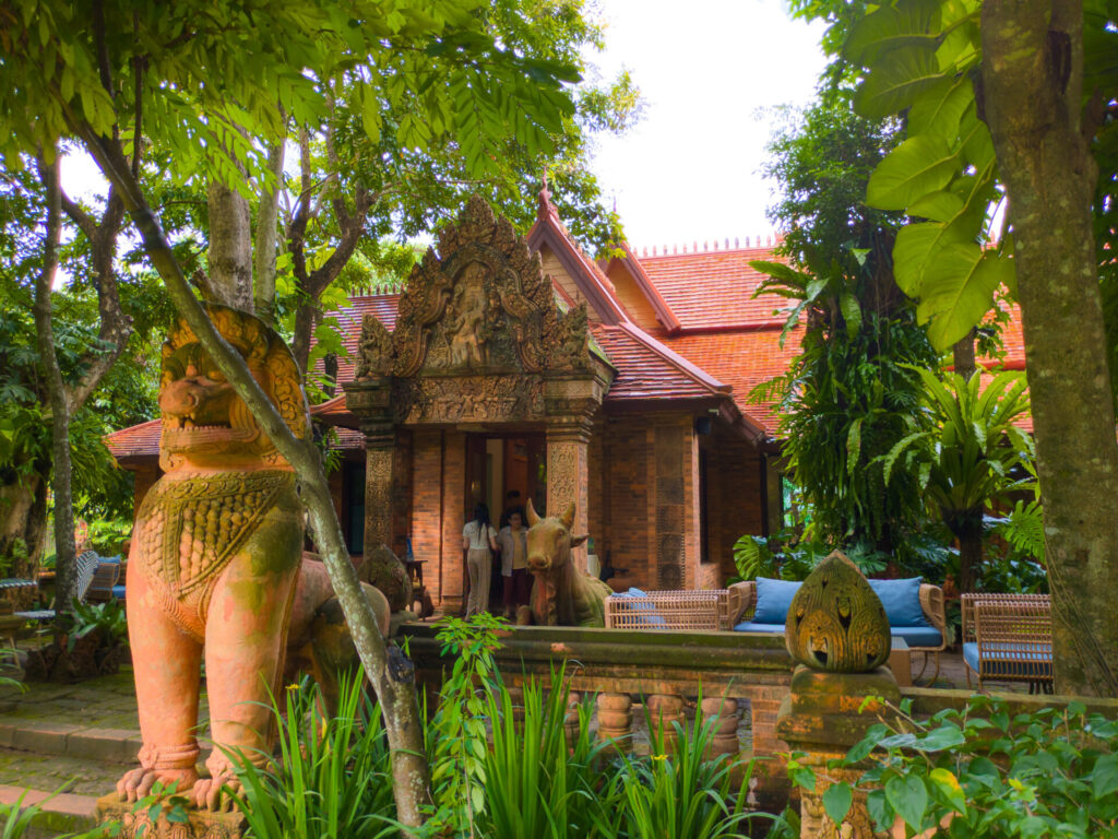 The Terracotta Garden Cafe Lamphun Unique Restaurant 