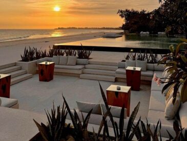 Azerai Ke Ga Bay Pool Veitnam