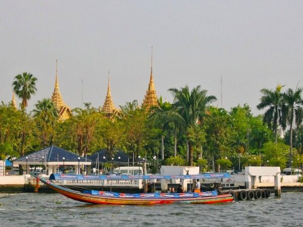 Chao-praya-river-bangkok