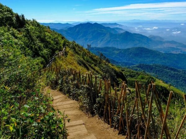 Hiking Doi Inthanon